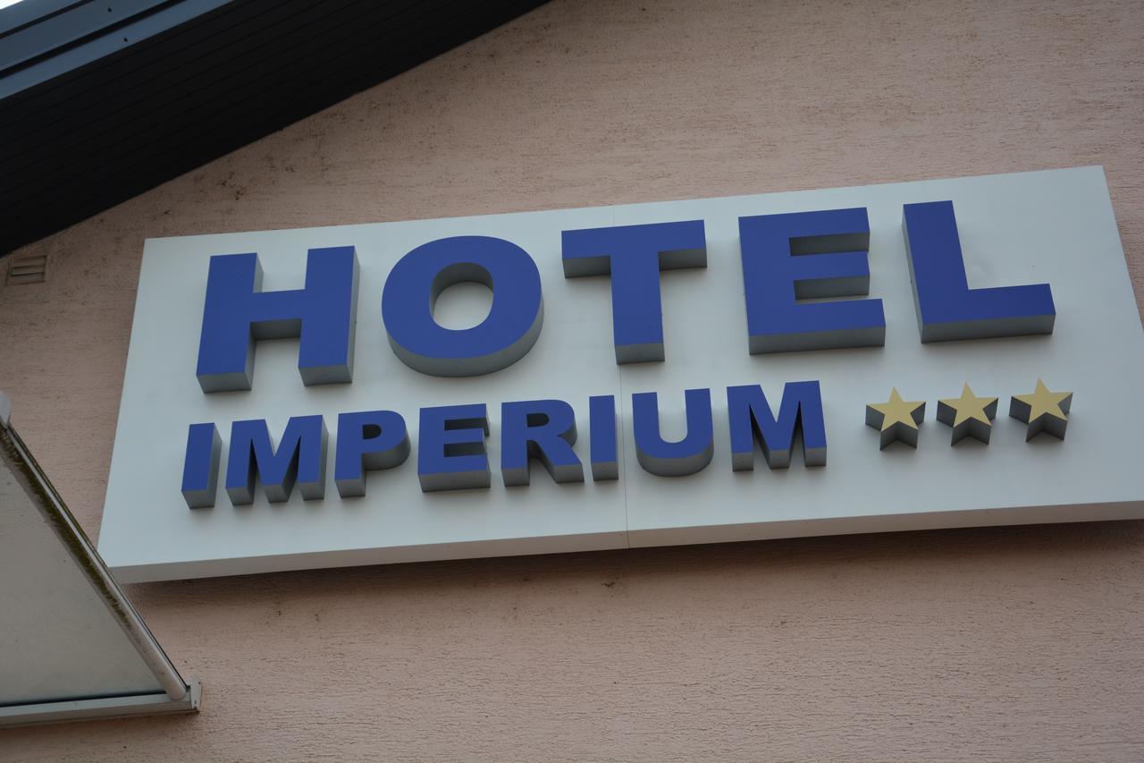 Hotel Imperium モラフスケ・トプリツェ エクステリア 写真